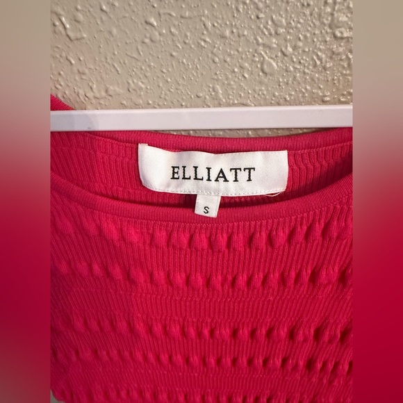Elliatt Knit Eldora Dress Pink Small - Picture 9 of 9